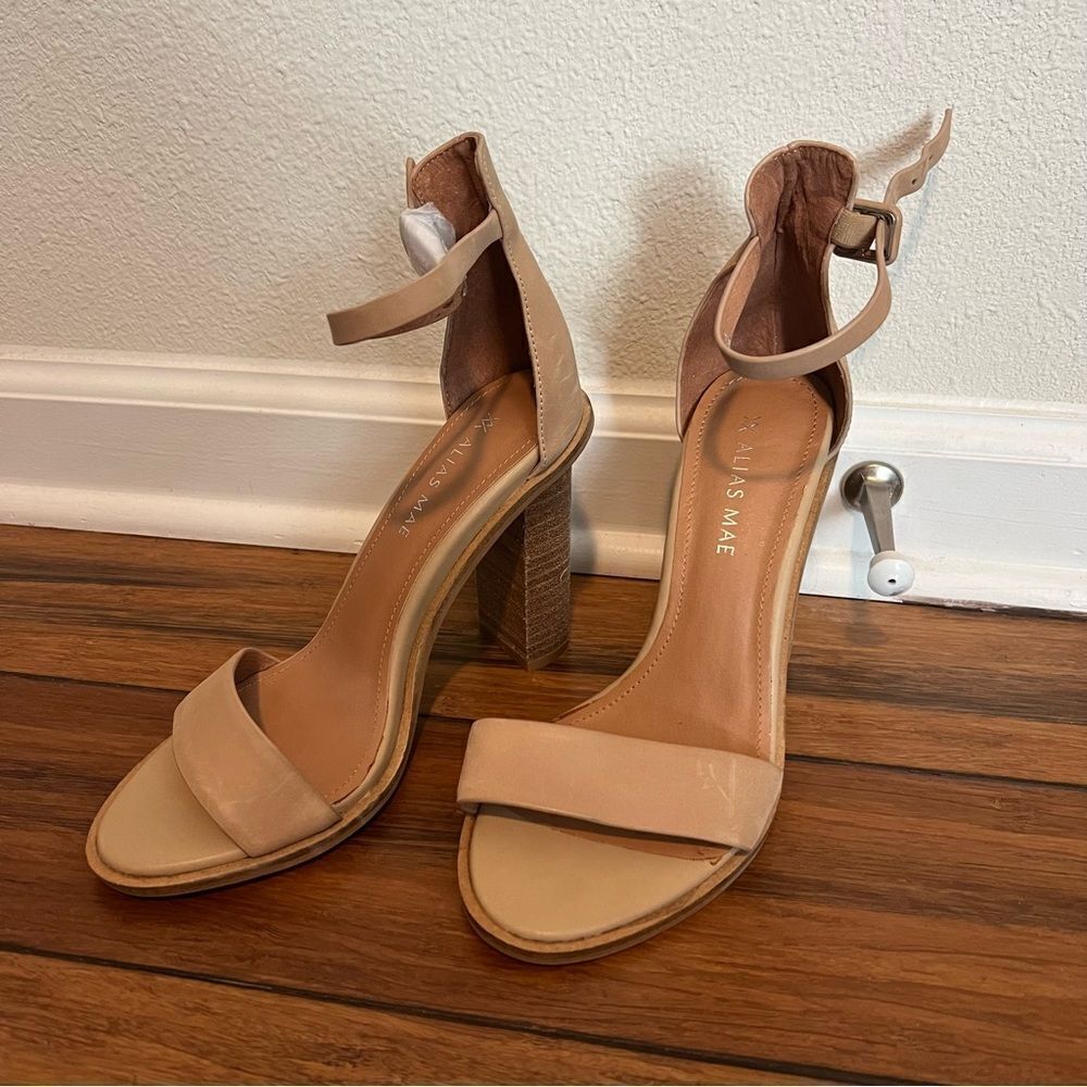 Alias Mae Addax Natural Leather Heels 38 - Picture 8 of 8